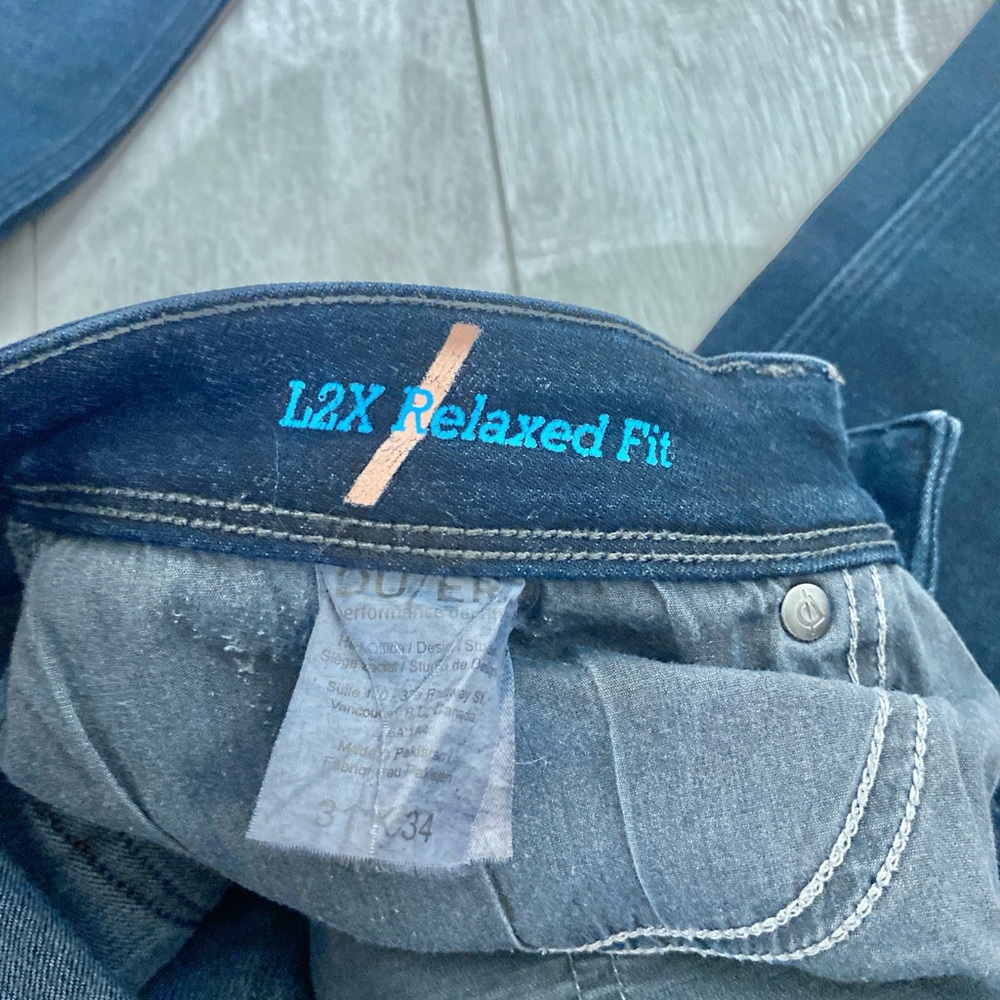 DUER Men's Deep Indigo Relaxed Jeans - Picture 3 of 3